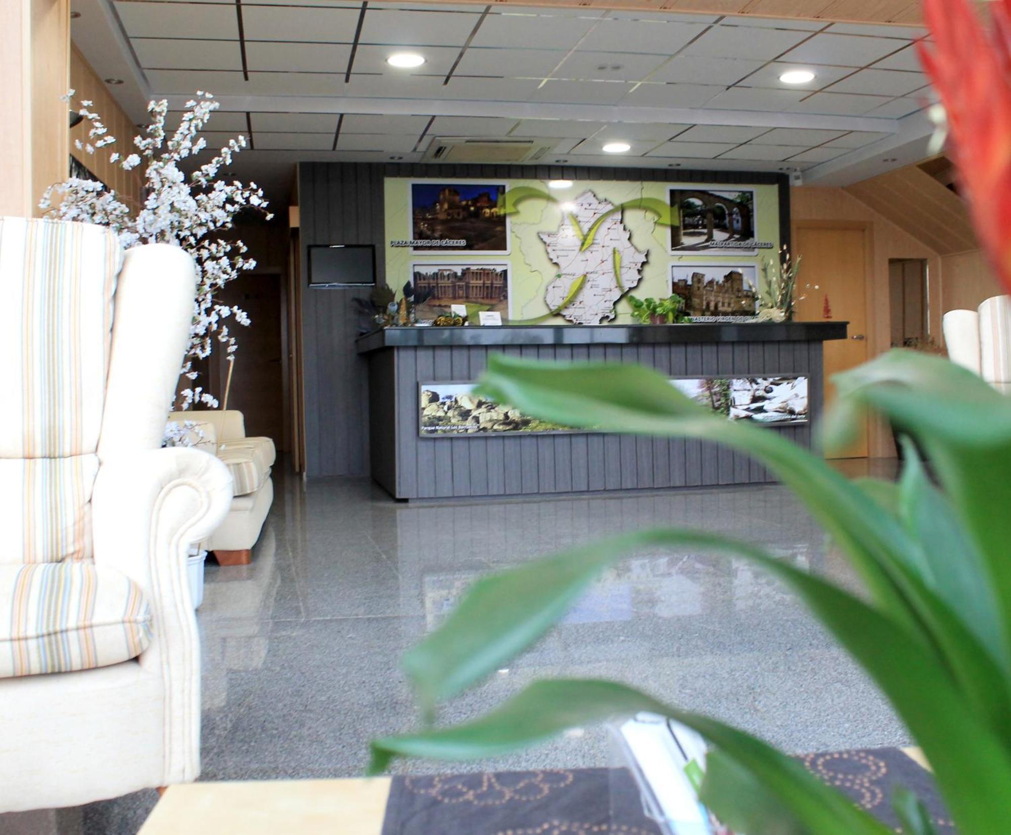 Hotel Los Barruecos By Croma Malpartida de Caceres Luaran gambar